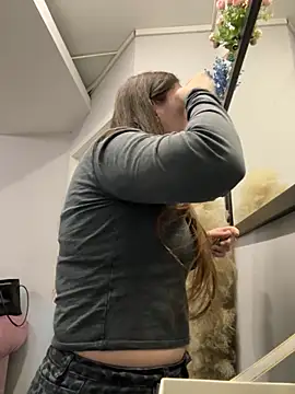 KiraBarlows online show from 09-27-25, 04:39