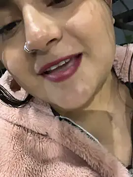 VanneCute1 online show from 01-22-25, 06:52