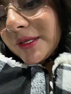 VanneCute1 online show from 01-26-25, 03:27