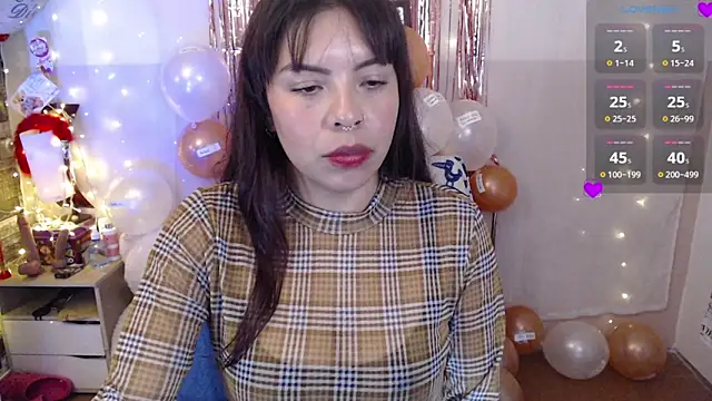 Snapshot of cute_bunny95 chatting on 10-03-25, 12:46 cute bunny95 online show from 10-03-25, 12:46