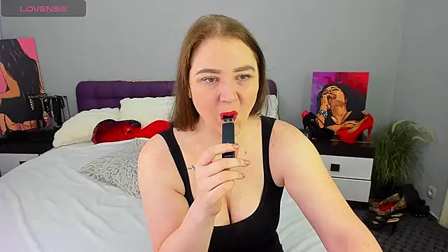 lillyloan4u online show from 11-09-25, 09:07