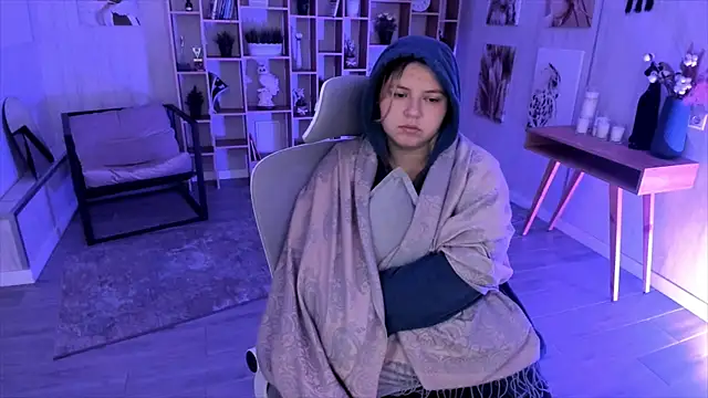 DiaAngell online show from 09-30-25, 08:14