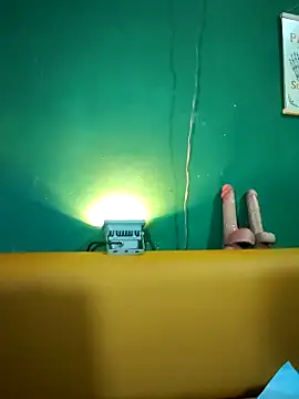 ilonna2025 online show from 11-13-25, 05:39