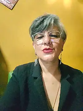 ilonna2025 online show from 07-30-26, 09:36