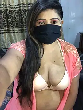 Snapshot of Lovely_WINDI chatting on 03-01-25, 03:05 Lovely WINDI online show from 03-01-25, 03:05