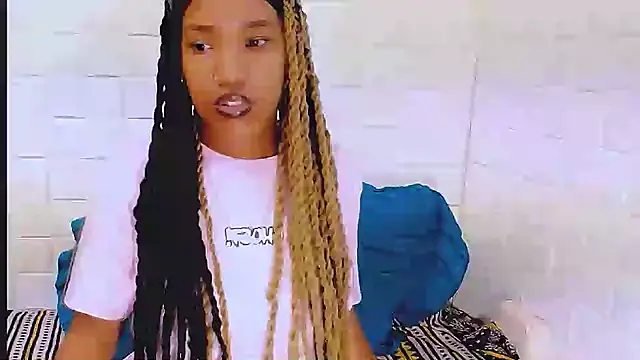 EroticSexyPrada online show from 03-19-25, 07:17