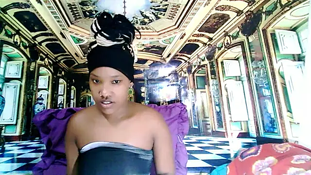 EroticSexyPrada online show from 01-31-26, 07:11