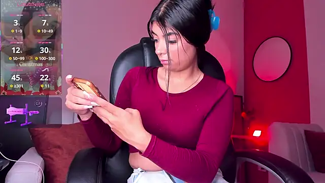 Tianna rossi online show from 12-23-25, 04:32