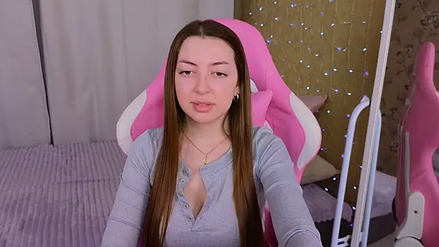 Ann moon   online show from 02-01-25, 06:19