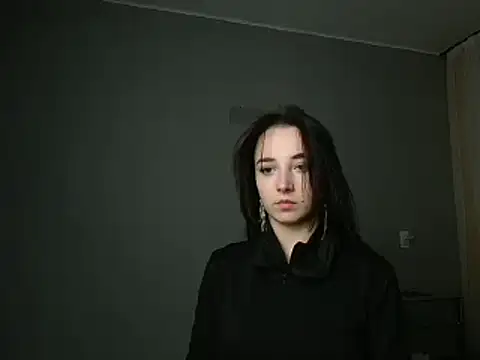 Eva Gloryy online show from 02-25-25, 05:15