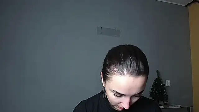 Eva Gloryy online show from 01-13-26, 04:01