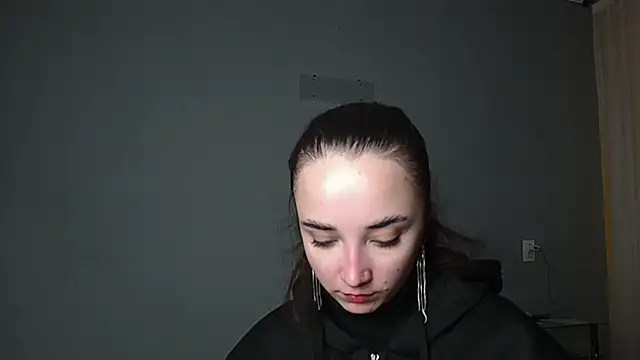 Eva Gloryy online show from 04-20-26, 07:26