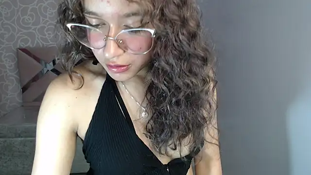 kassandra ch  online show from 03-15-25, 08:54