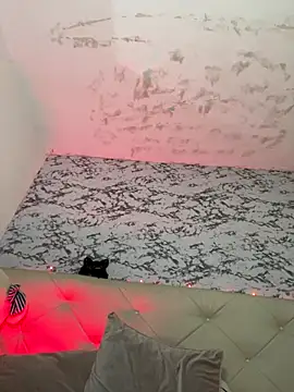 Lili  taylor online show from 01-07-26, 12:35