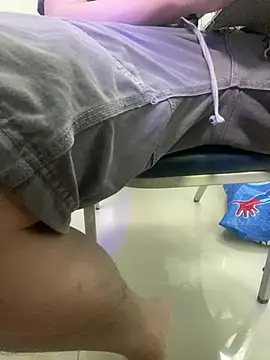 Snapshot of chanentino2 chatting on 02-09-25, 02:18 chanentino2 online show from 02-09-25, 02:18