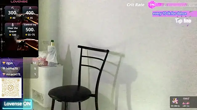 Snapshot of chanentino2 chatting on 11-22-25, 05:56 chanentino2 online show from 11-22-25, 05:56