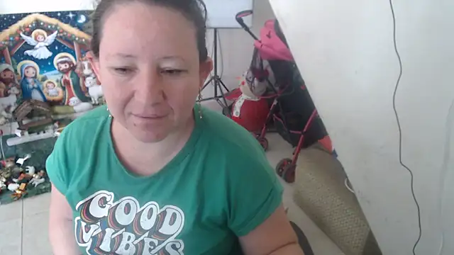 Yohis Kiut25 online show from 11-25-25, 06:41