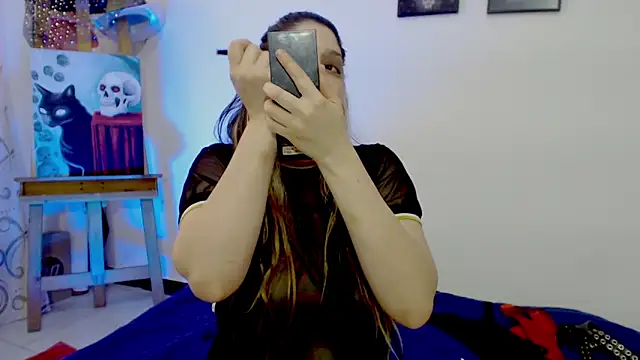 Snapshot of sharonnleon chatting on 10-21-25, 09:26 sharonnleon online show from 10-21-25, 09:26