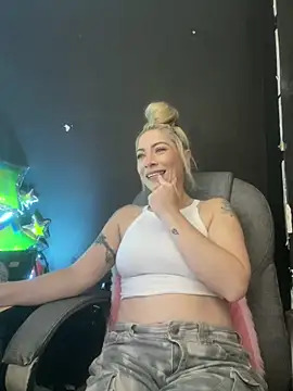 viktoria davis  online show from 01-06-26, 10:12