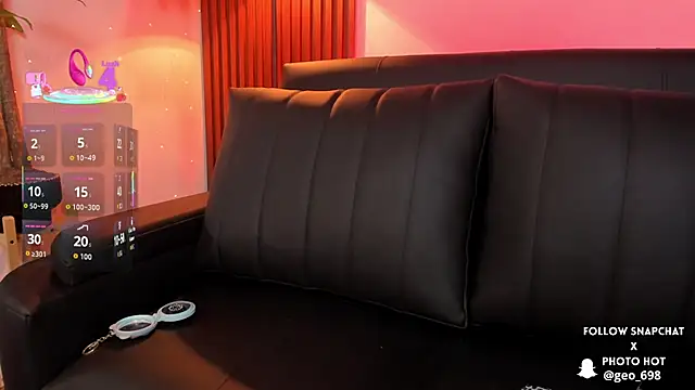 Snapshot of Georgina_caruso chatting on 09-23-25, 03:53 Georgina caruso online show from 09-23-25, 03:53