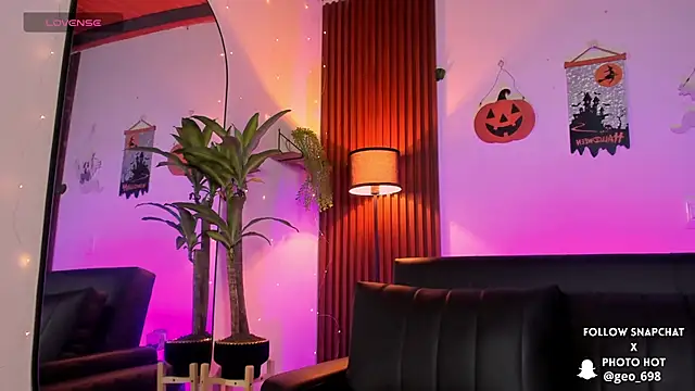 Georgina caruso online show from 10-23-25, 05:07