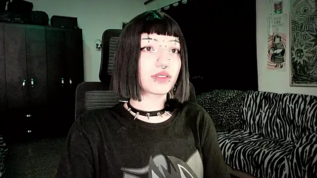 roxy toxic online show from 02-24-26, 12:52