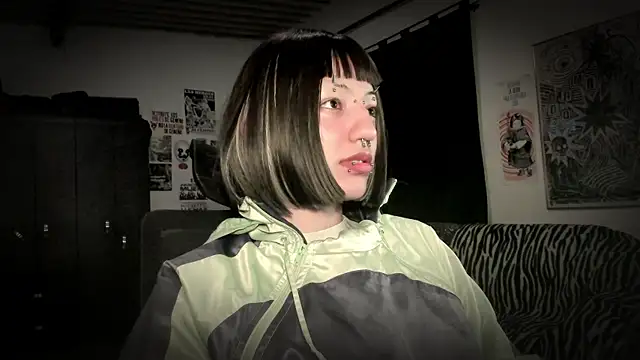 roxy toxic online show from 07-30-26, 12:42