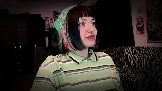 roxy toxic online show from 08-04-26, 12:47