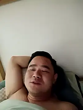 Snapshot of goodboyfcy chatting on 01-18-25, 01:51 goodboyfcy online show from 01-18-25, 01:51