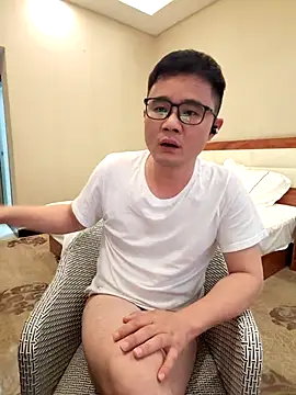 Snapshot of goodboyfcy chatting on 03-08-25, 10:00 goodboyfcy online show from 03-08-25, 10:00