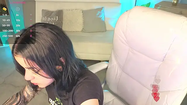 Nicole Foxx  online show from 02-27-26, 07:25