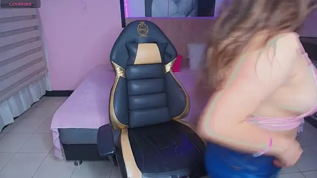 Kitten Cam online show from 02-13-25, 12:54