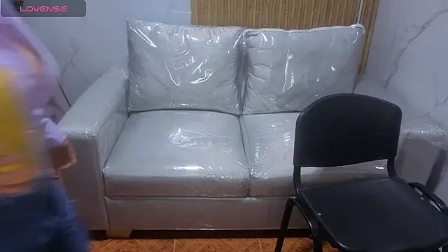 Kitten Cam online show from 06-06-26, 11:20