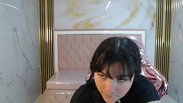 shalon diaz s online show from 02-19-25, 01:06