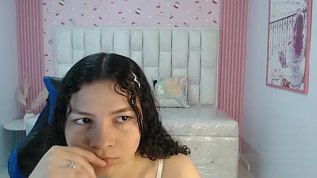 shalon diaz s online show from 09-18-25, 01:02