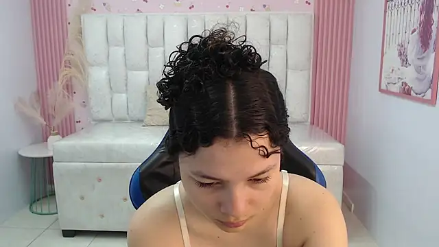 shalon diaz s online show from 11-04-25, 01:10