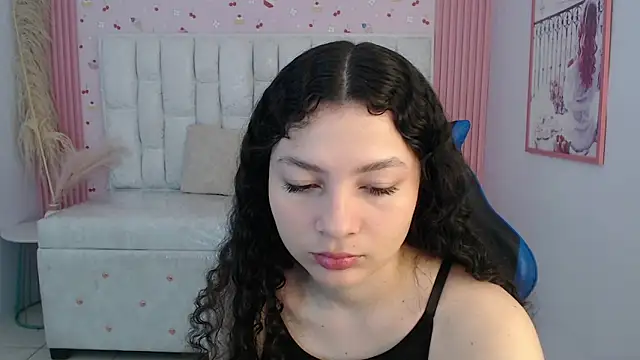 shalon diaz s online show from 11-21-25, 01:43