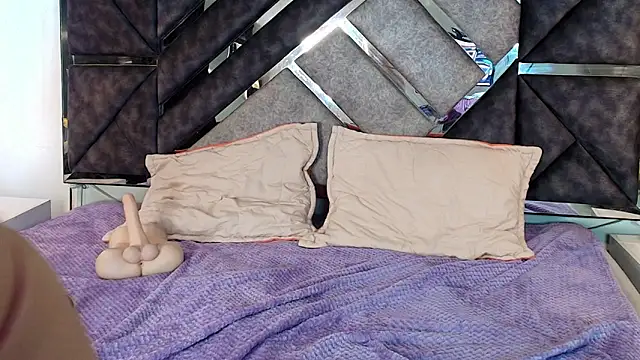 MysticMature online show from 11-07-25, 05:24