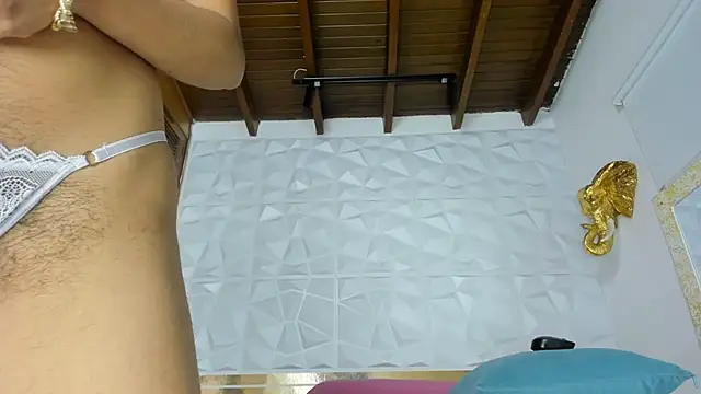 Snapshot of Sara_Collinnss chatting on 11-14-25, 12:37 Sara Collinnss online show from 11-14-25, 12:37