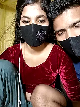 Snapshot of Hot_couple_1 chatting on 09-28-25, 04:56 Hot couple 1 online show from 09-28-25, 04:56