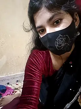 Snapshot of Hot_couple_1 chatting on 10-06-25, 11:18 Hot couple 1 online show from 10-06-25, 11:18