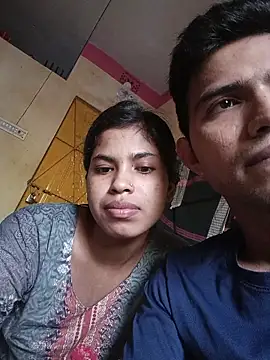 Snapshot of Hot_couple_1 chatting on 10-27-25, 10:19 Hot couple 1 online show from 10-27-25, 10:19