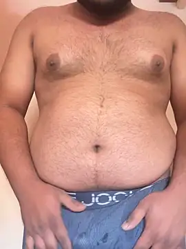 Snapshot of hireom55 chatting on 02-05-26, 07:57 hireom55 online show from 02-05-26, 07:57