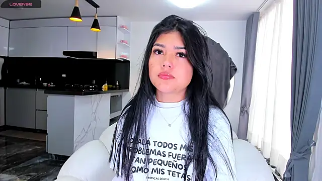 Snapshot of 1lubonnie chatting on 03-14-25, 10:05 1lubonnie online show from 03-14-25, 10:05