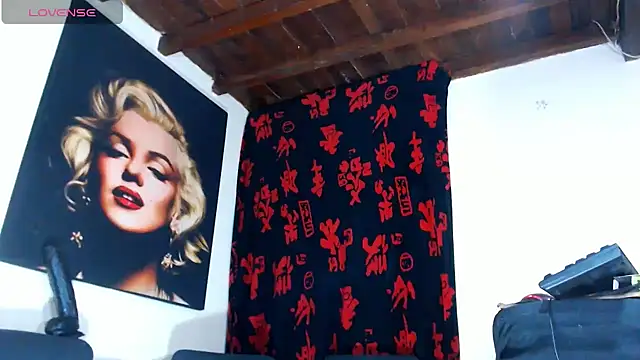 licy blonde hot online show from 06-24-26, 10:14