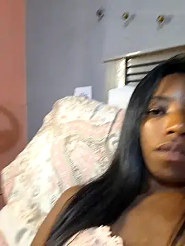 Snapshot of melangelo17 chatting on 02-20-25, 06:57 melangelo17 online show from 02-20-25, 06:57