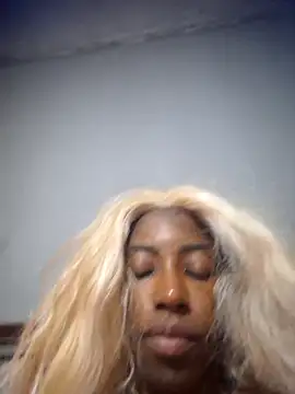 Snapshot of melangelo17 chatting on 03-03-26, 01:28 melangelo17 online show from 03-03-26, 01:28