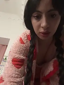 Snapshot of majdolin78 chatting on 02-01-26, 10:58 majdolin78 online show from 02-01-26, 10:58