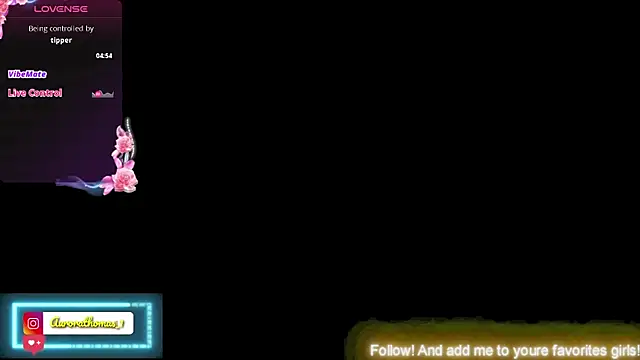 Snapshot of Aurora_thomas__1 chatting on 02-02-25, 10:35 Aurora thomas 1 online show from 02-02-25, 10:35