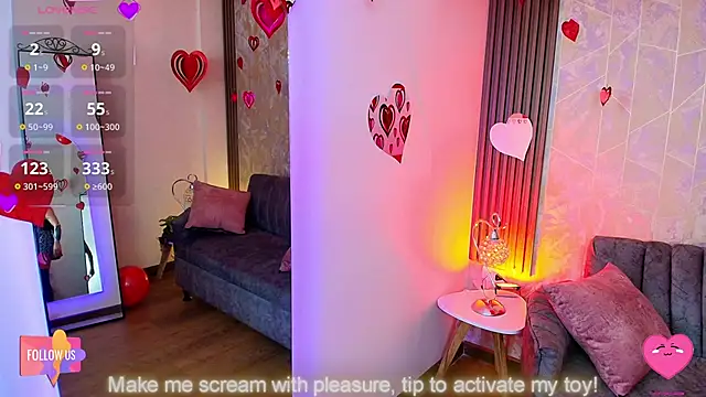 Snapshot of Aurora_thomas__1 chatting on 02-19-25, 11:28 Aurora thomas 1 online show from 02-19-25, 11:28
